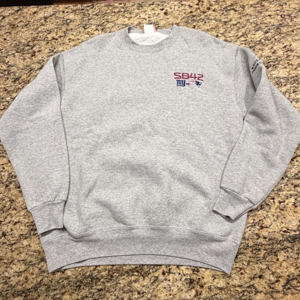 NFL Super Bowl XLII Giants vs Patriots Crewneck Sweatshirt Gray Large ws